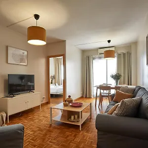 https://bbarcelona-apartments-marina-flats.catalonia-hotels.com