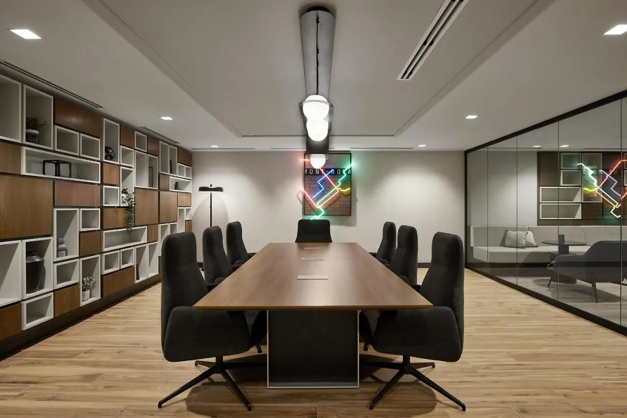 Hyatt Place Montreal - Downtown Hotel